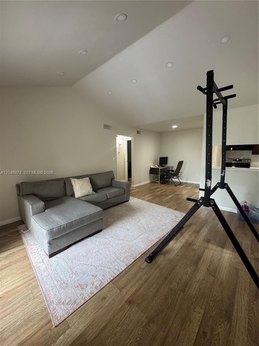 733 Riverside Drive 1236 — photo 3