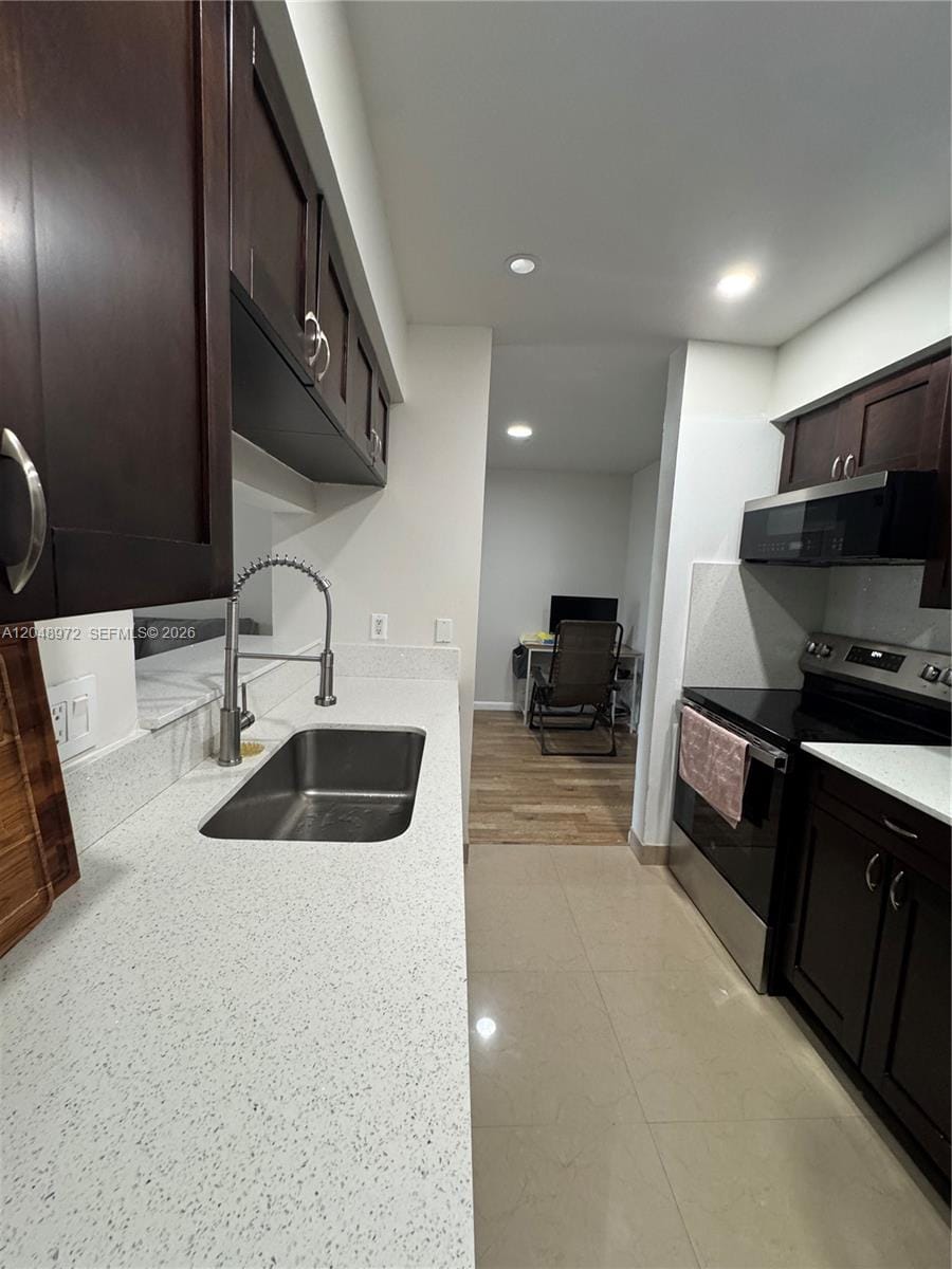 733 Riverside Drive 1236 — photo 9