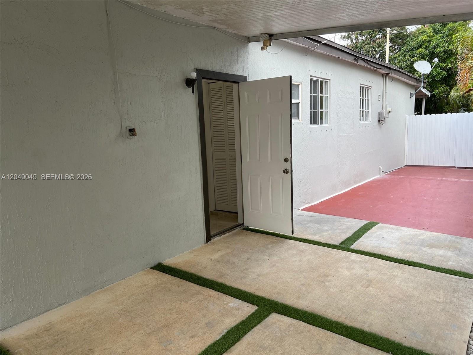 4365 W 1st Avenue 1, Hialeah, FL 33012