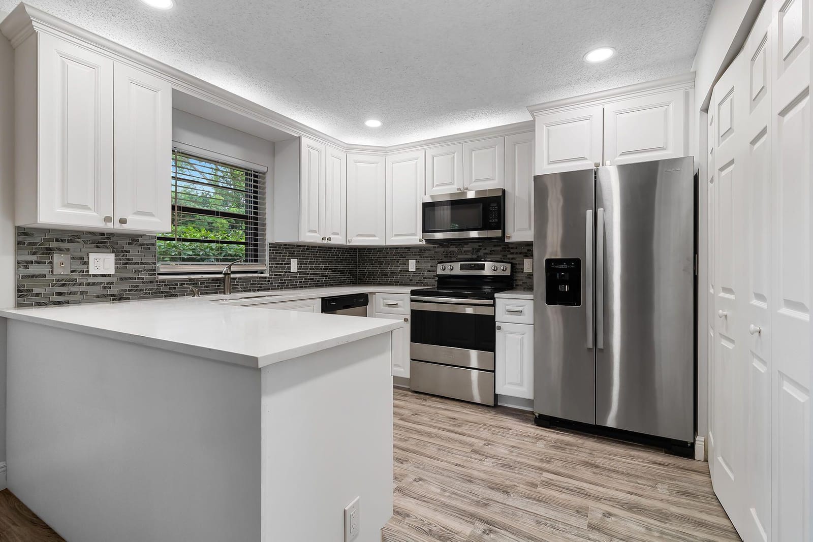 9 Vía De Casas Norte, Boynton Beach, FL 33426