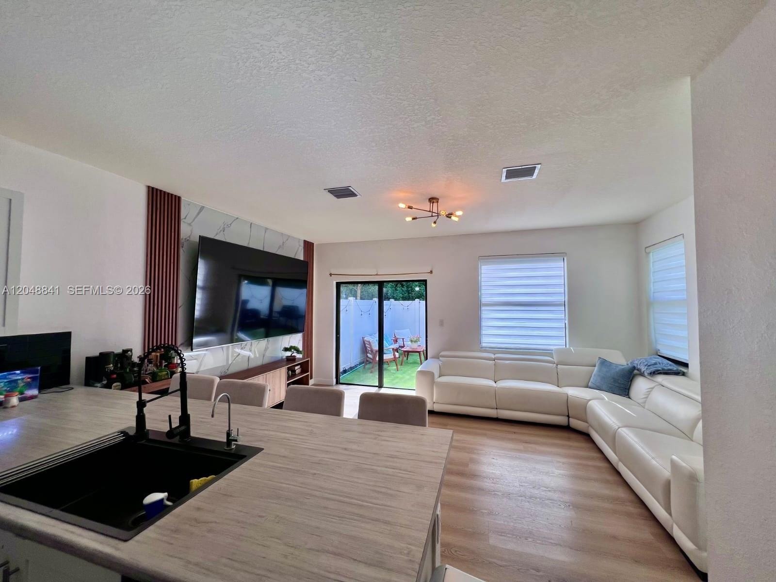 10939 W 32nd Lane, Hialeah, FL 33018