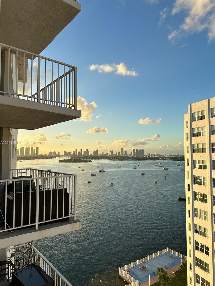 1228 W Ave 1104 1104, Miami Beach, FL 33139