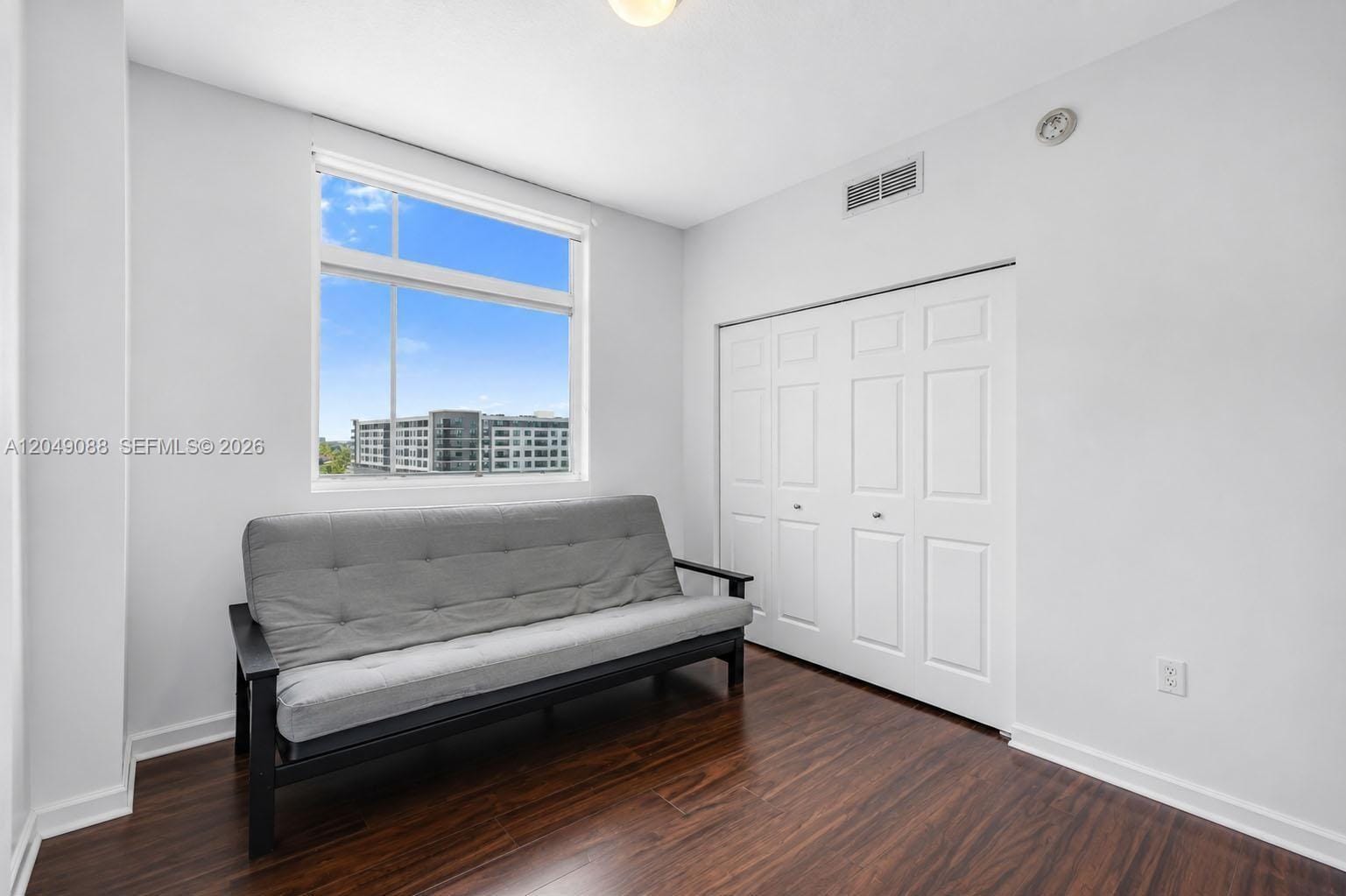 140 S Dixie Highway 501 — photo 11
