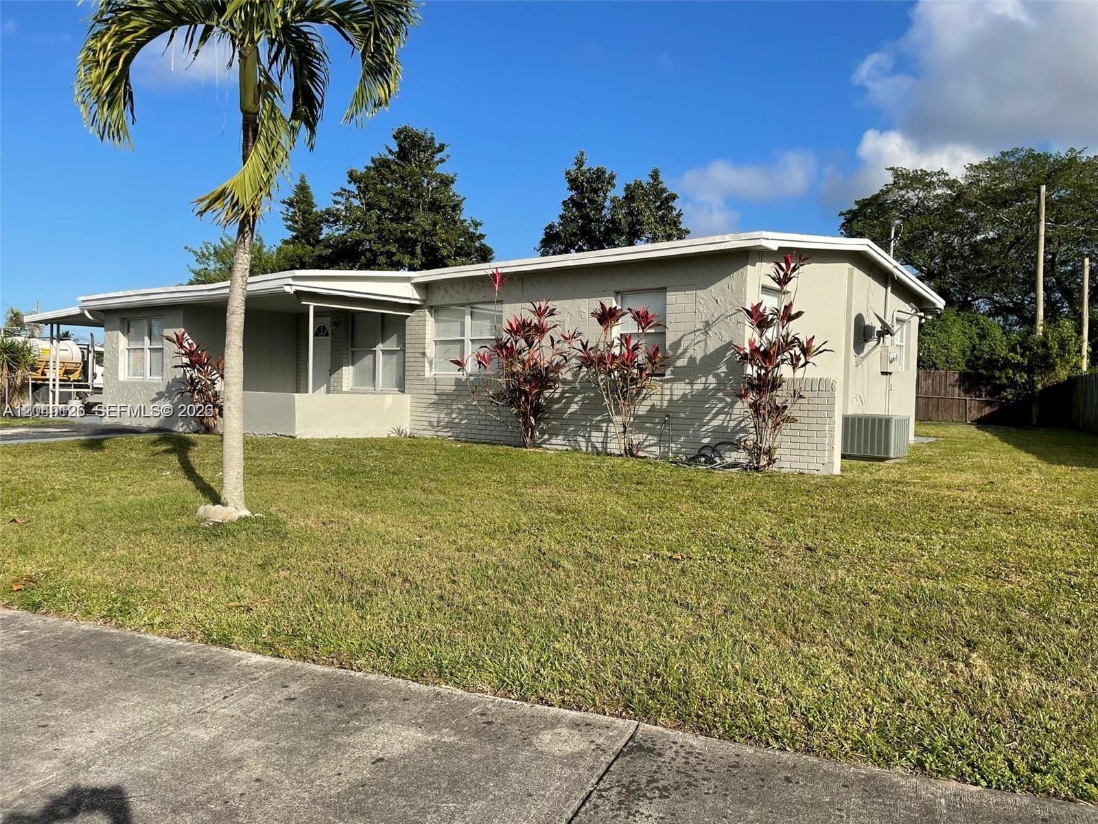 4160 SW 36th Street, West Park, FL 33023