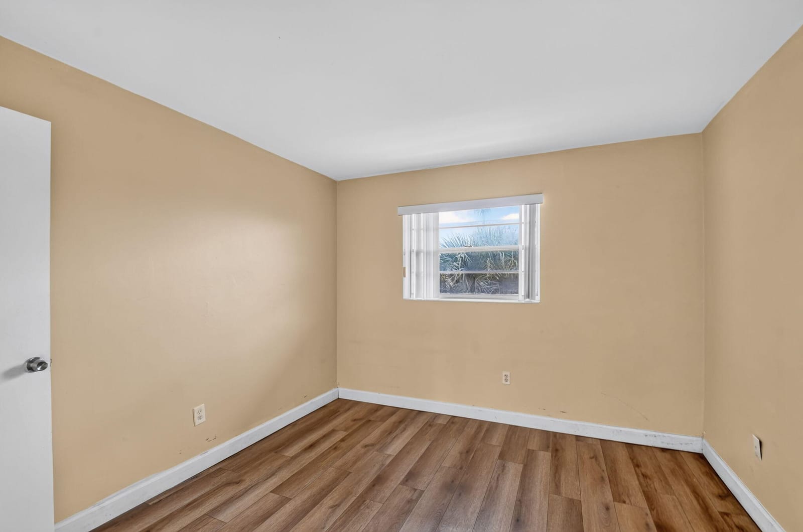 1505 Crescent Circle B24, Lake Park, FL 33403 photo 29