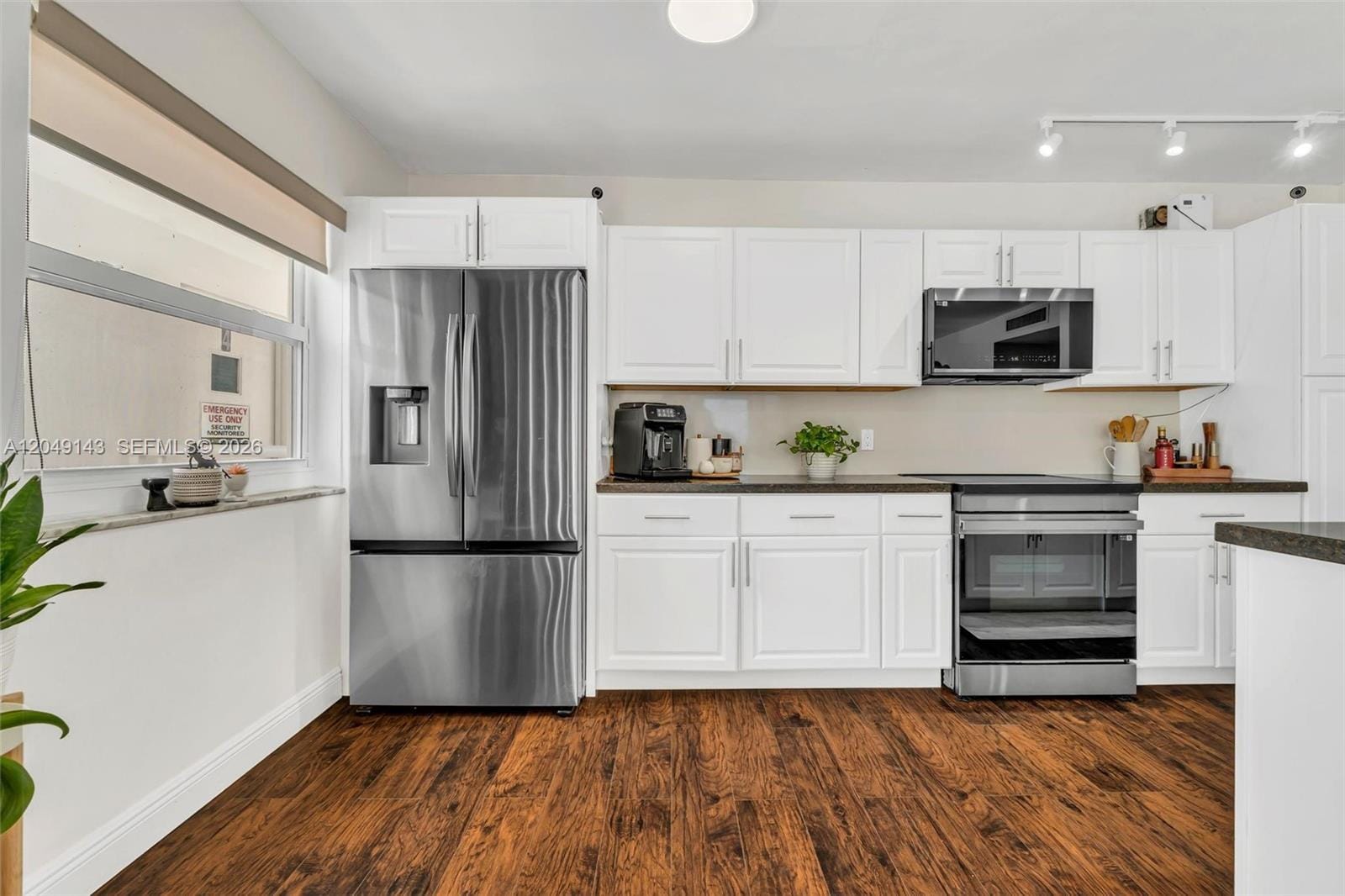 3800 Hillcrest Drive 422, Hollywood, FL 33021 photo 12