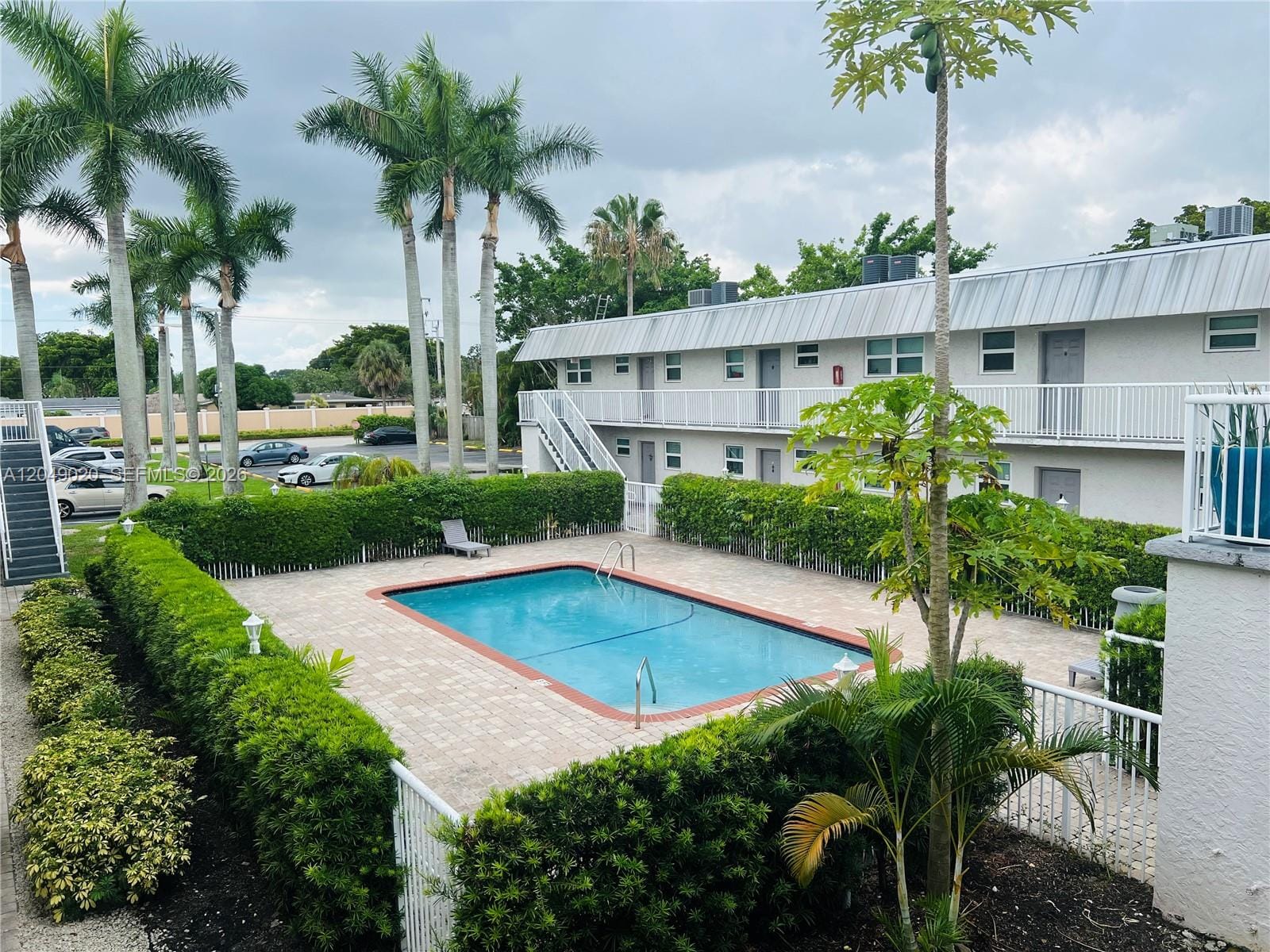 2050 NW 89th Avenue 208, Pembroke Pines, FL 33028