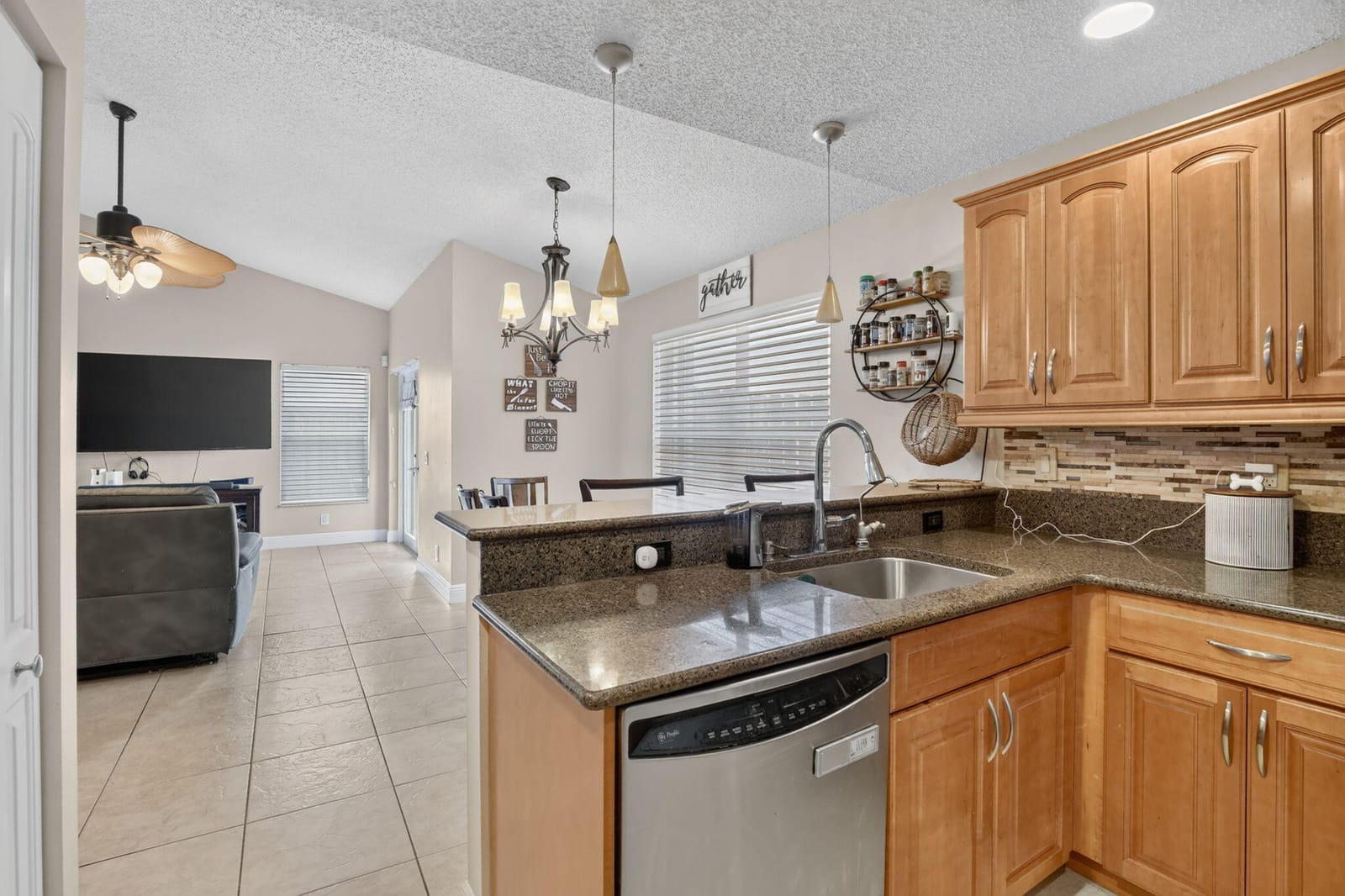 2640 Millwood Court, Davie, FL 33328 photo 15