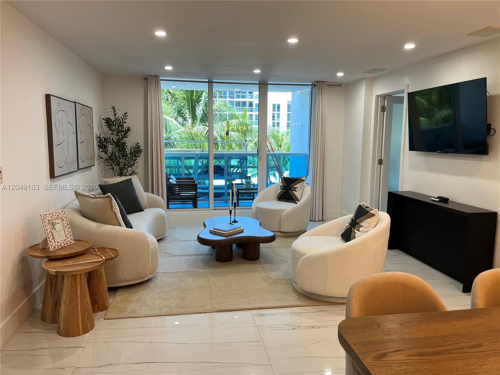 2301 Collins Avenue 326, Miami Beach, FL 33139