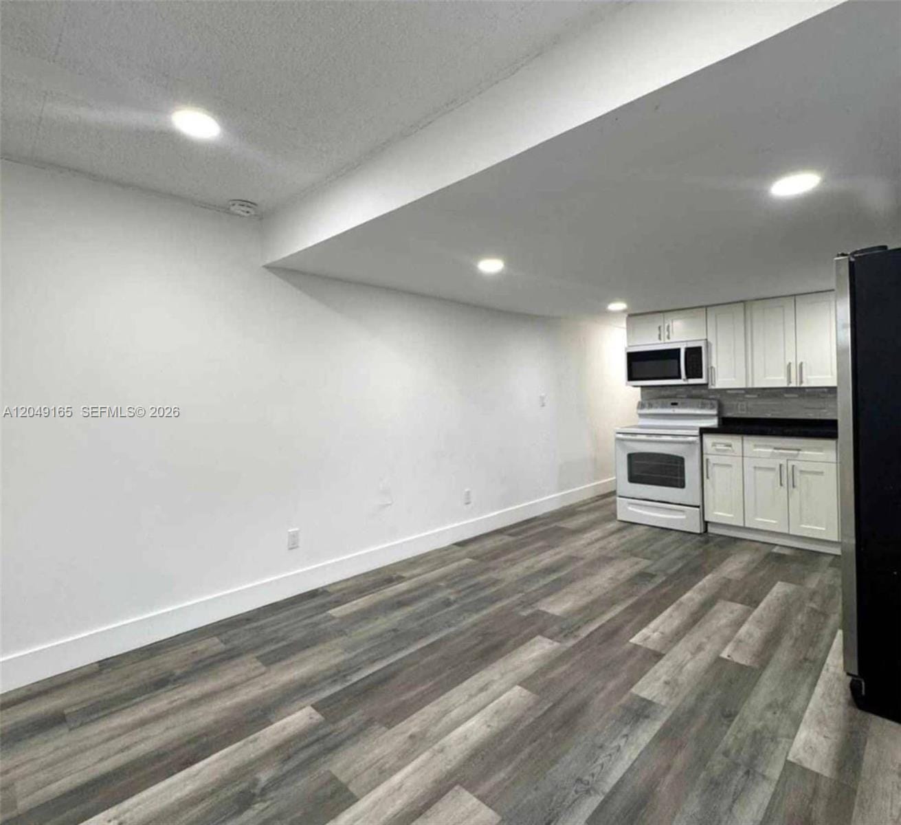 2780 NW 29th Court — photo 3