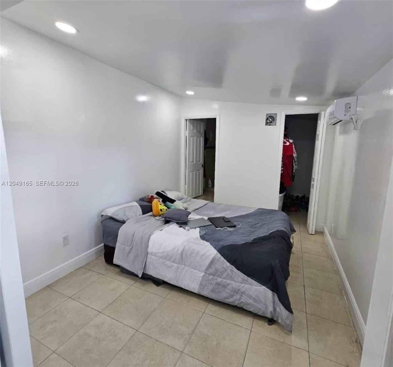 2780 NW 29th Court — photo 5