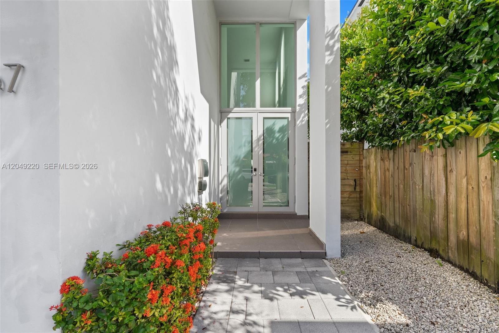 3567 SW 1st Avenue 3567 — photo 3