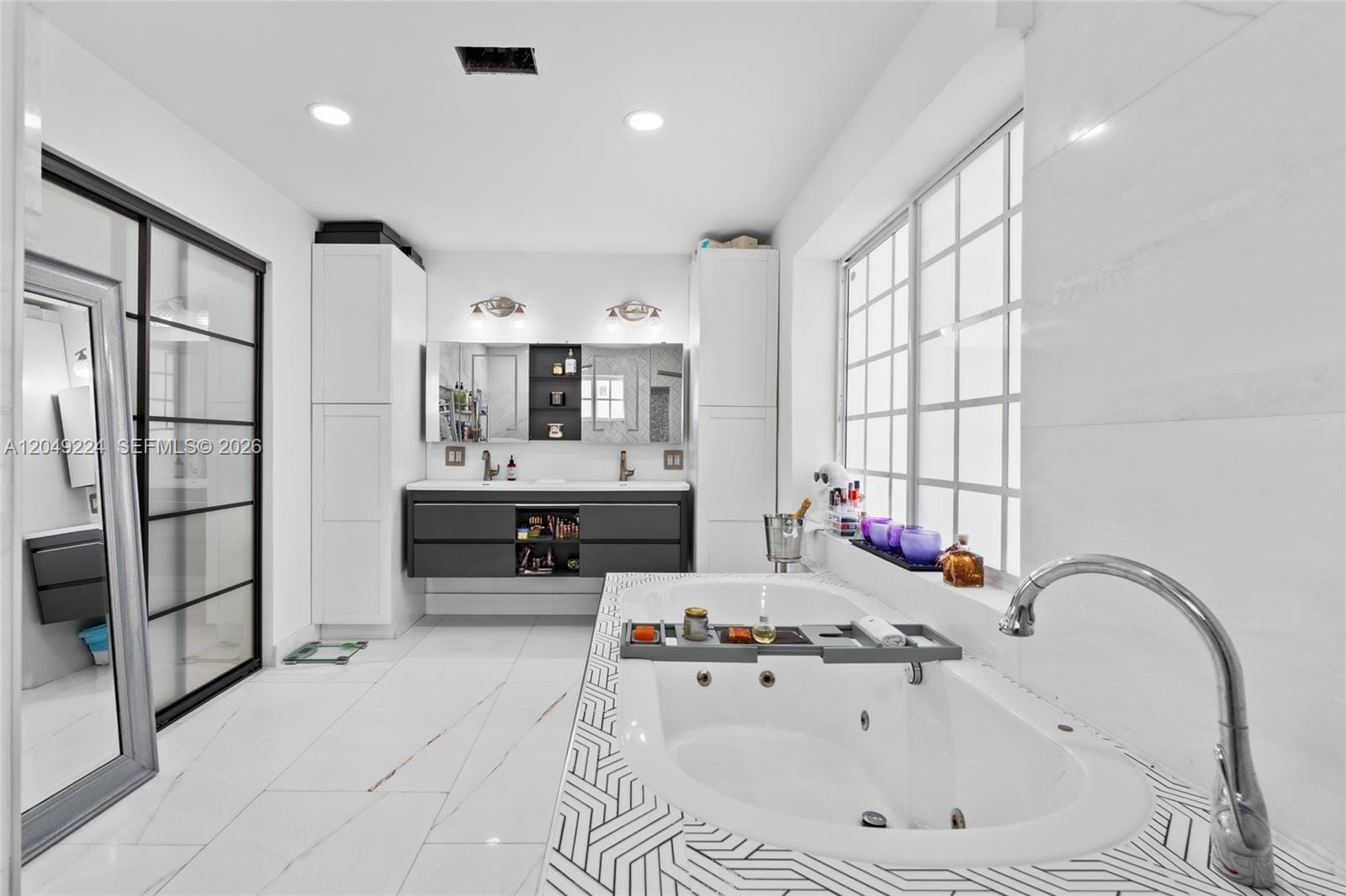 20235 Highland Lakes Boulevard, Miami, FL 33179 photo 28