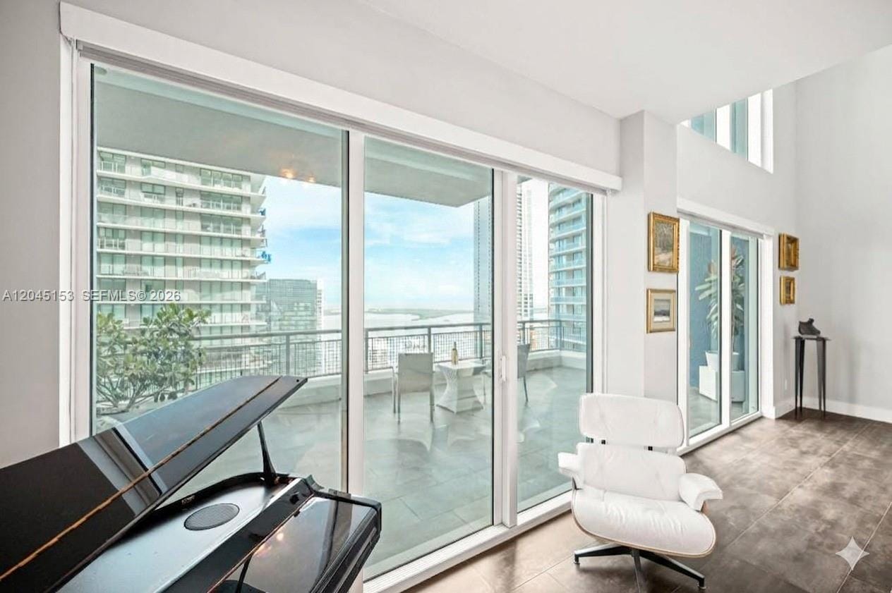 60 SW 13th Street 4002, Miami, FL 33130