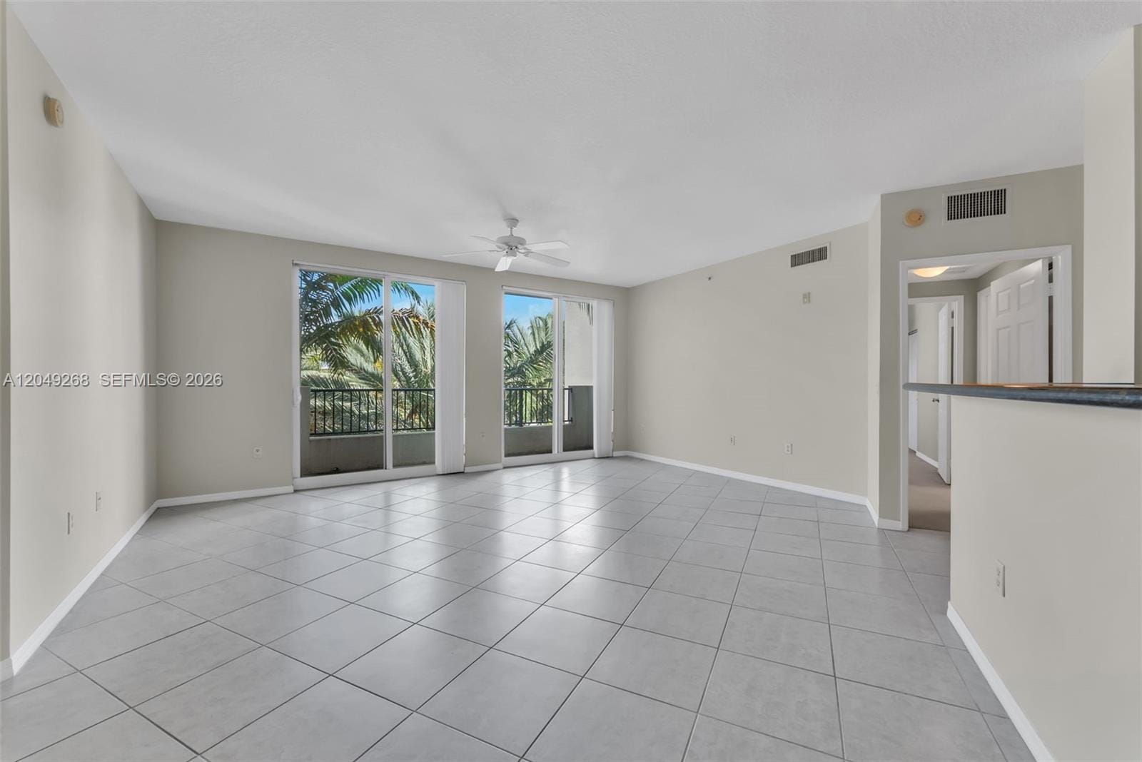 2421 NE 65th Street 403, Fort Lauderdale, FL 33308 photo 2