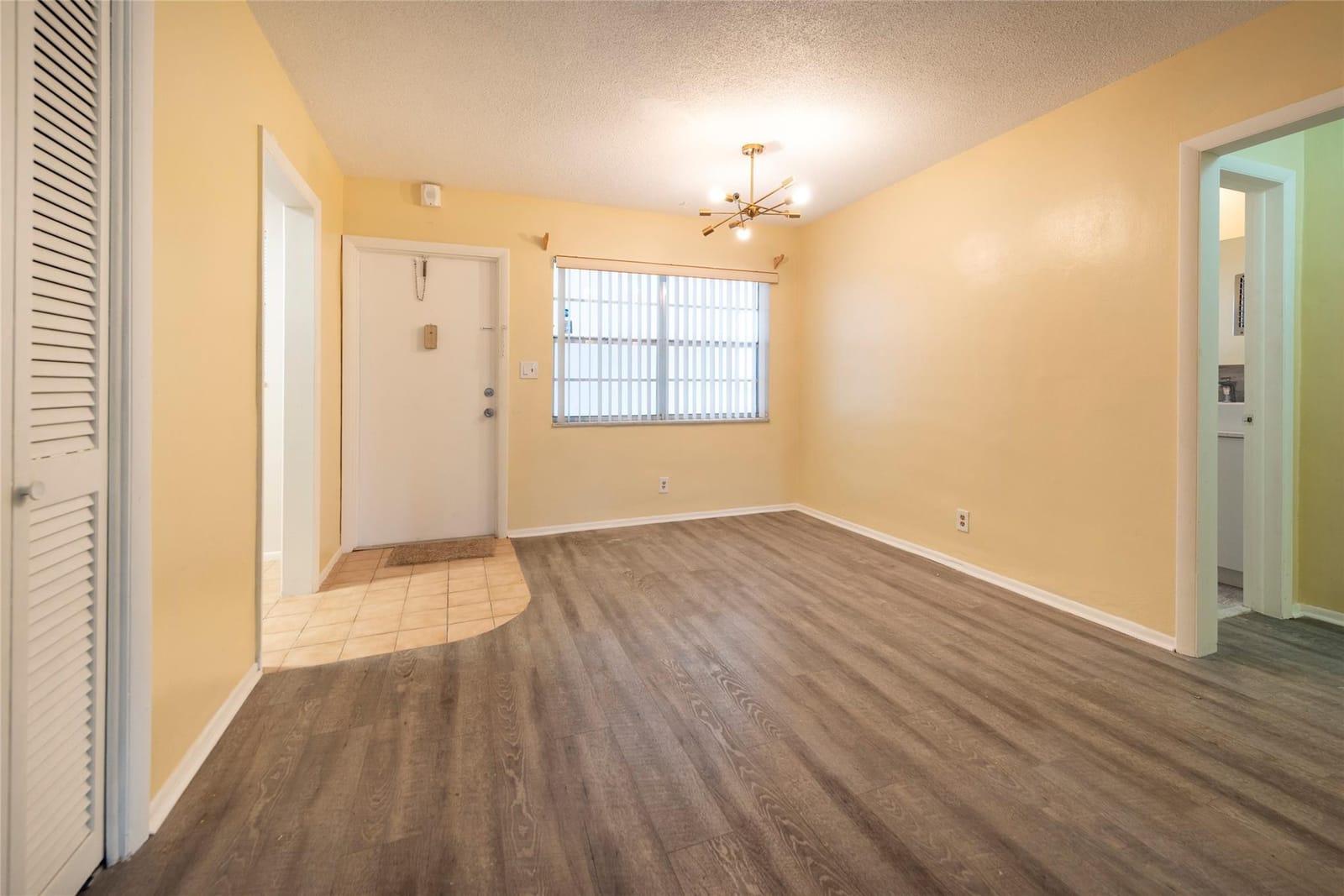 1310 NW 43rd Avenue 309 — photo 5
