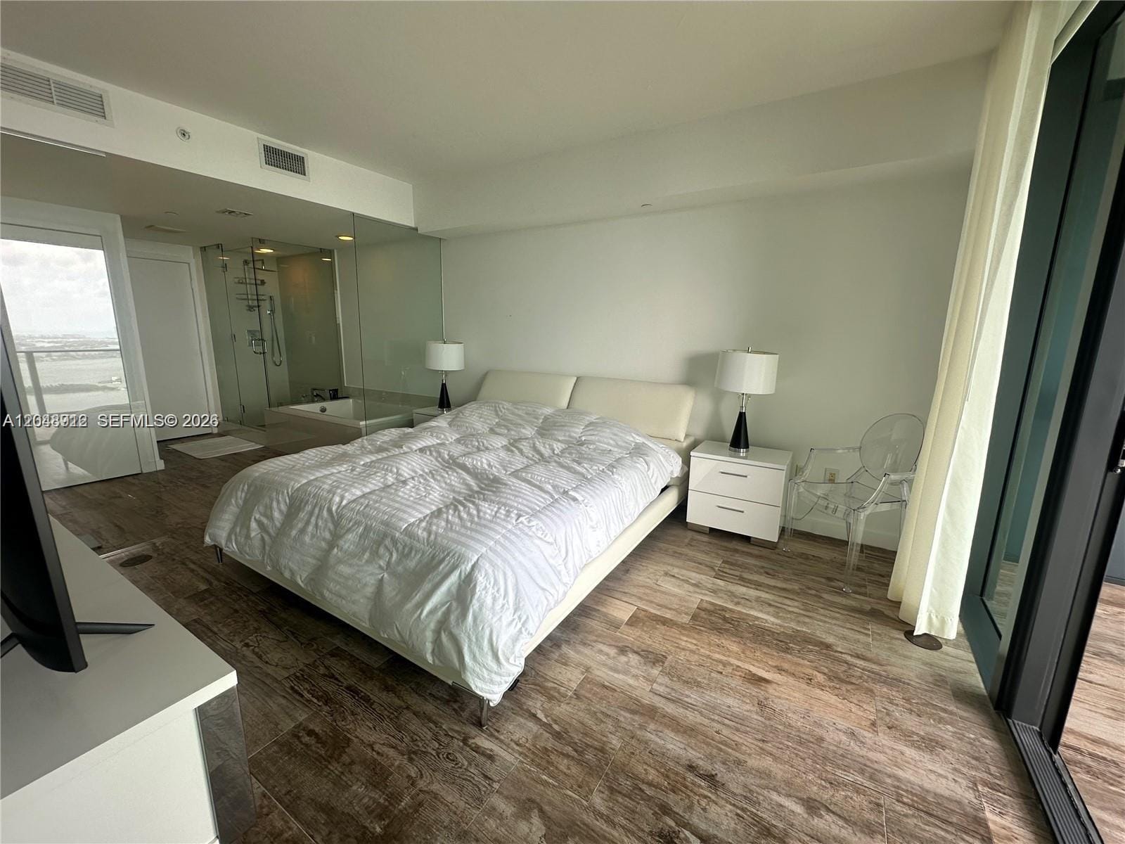 650 NE 32nd Street 4205 — photo 6