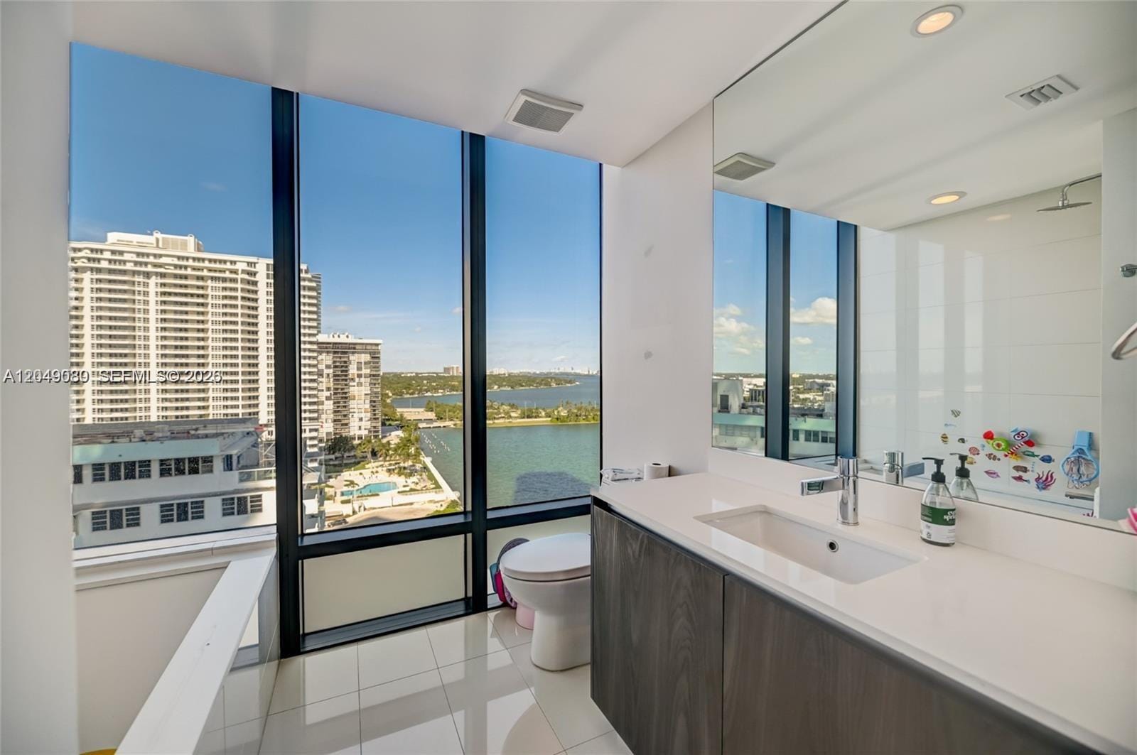 3131 NE 7th Avenue 1806, Miami, FL 33137 photo 6