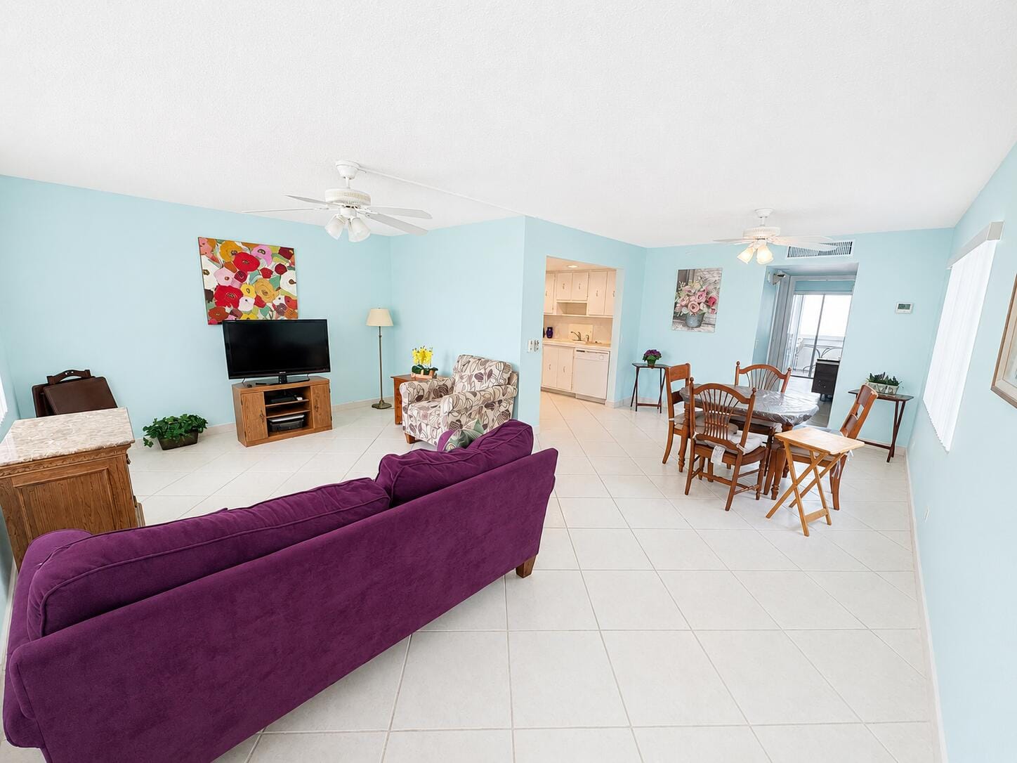 Pending home at 641 Burgundy N, Delray Beach, FL 33484