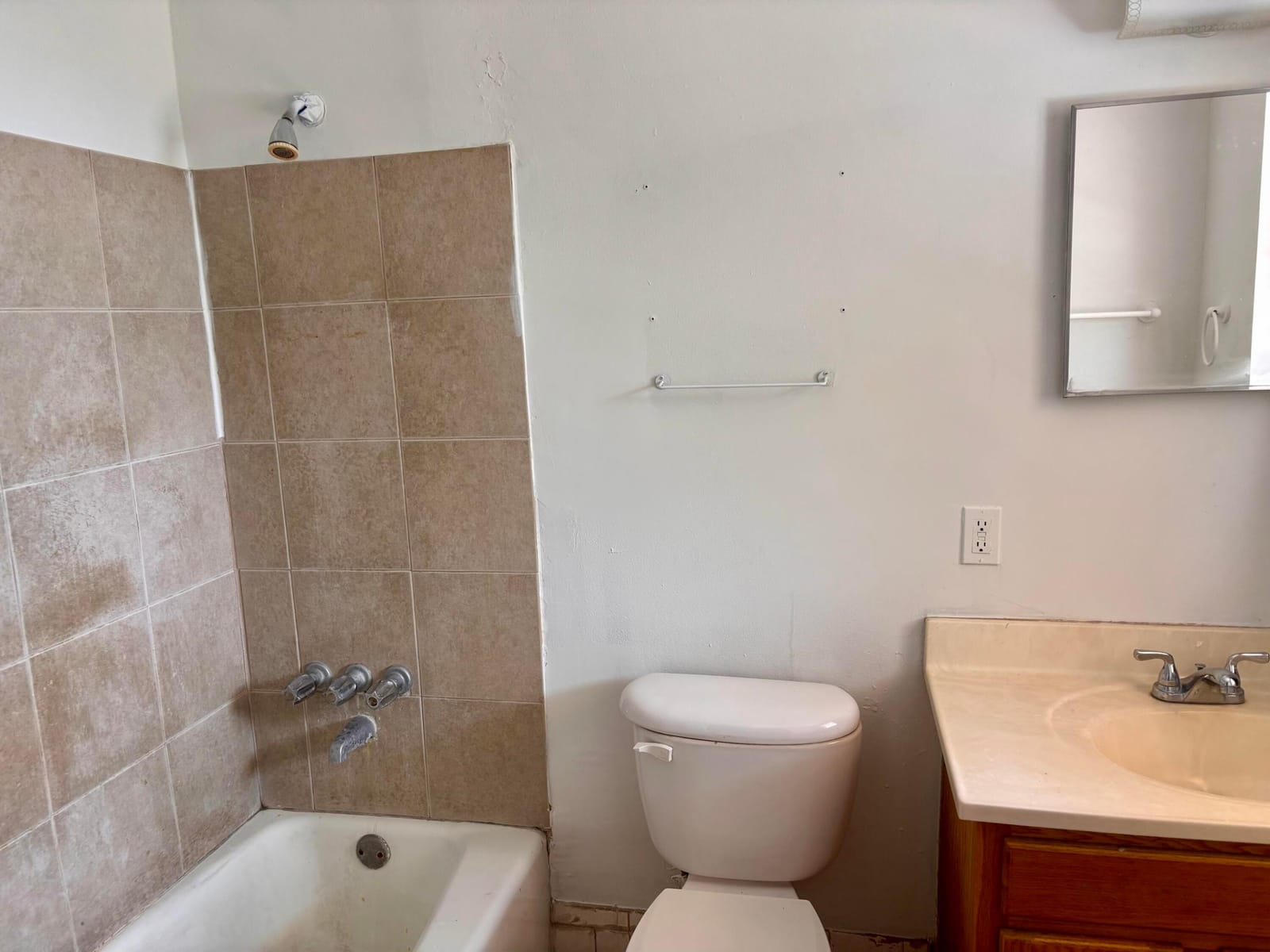 850 E Commercial Boulevard 223c, Oakland Park, FL 33334 photo 15