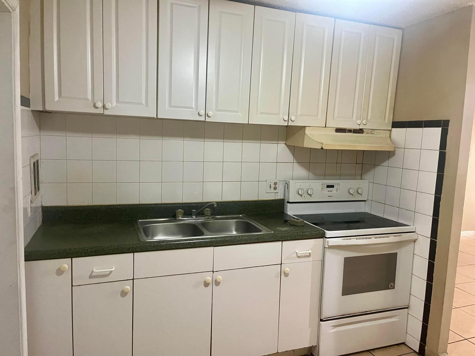 850 E Commercial Boulevard 223c — photo 3