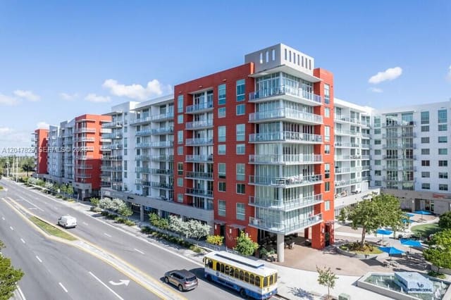 7661 NW 107th Avenue 314, Doral, FL 33178