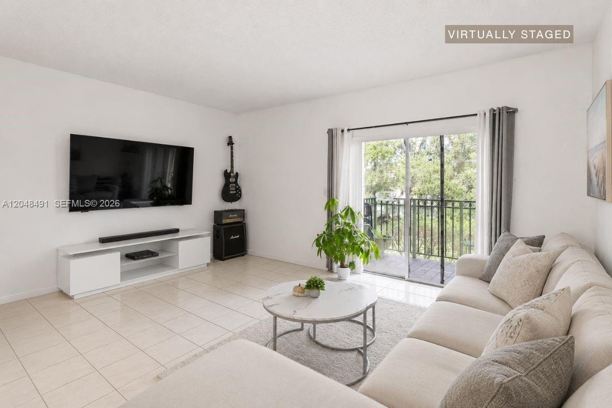 10014 Hammocks Boulevard 204-4, Miami, FL 33196 photo 4