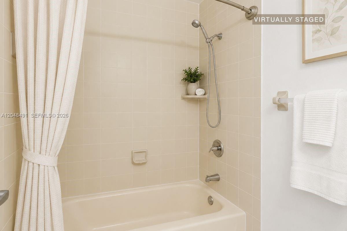 10014 Hammocks Boulevard 204-4, Miami, FL 33196 photo 10