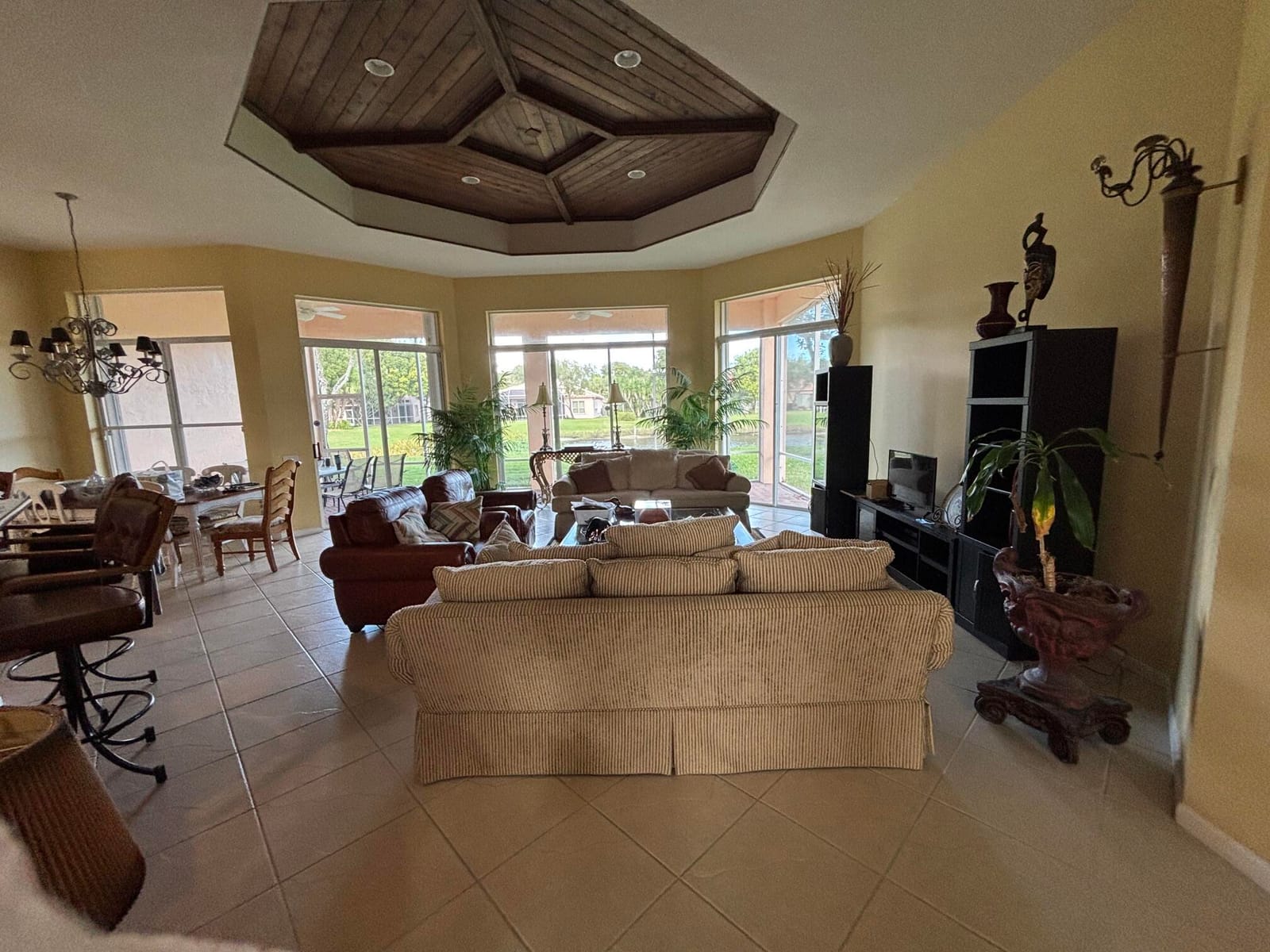 Sold home at 5305 Brooklawn Terrace, Boynton Beach, FL 33437
