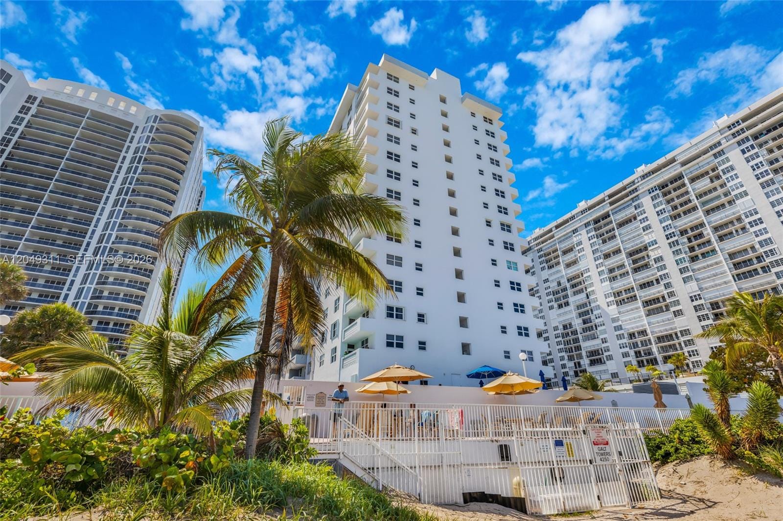 4250 Galt Ocean Drive 1J — photo 4