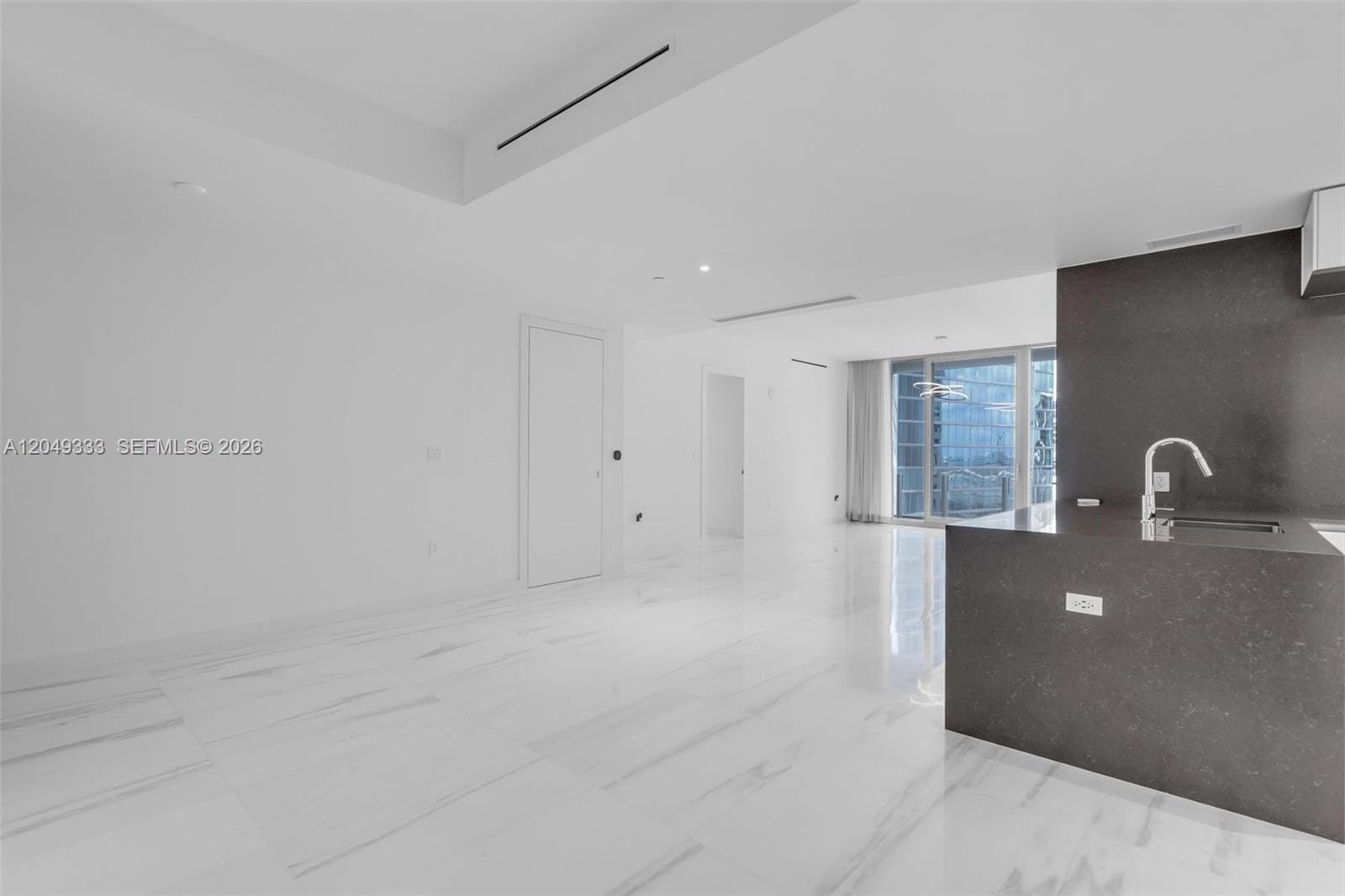 300 Biscayne Boulevard Way 3009W — photo 7