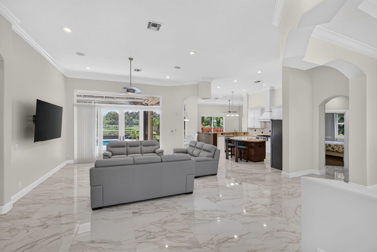 8055 Woodsmuir Drive, West Palm Beach, FL 33412 photo 13
