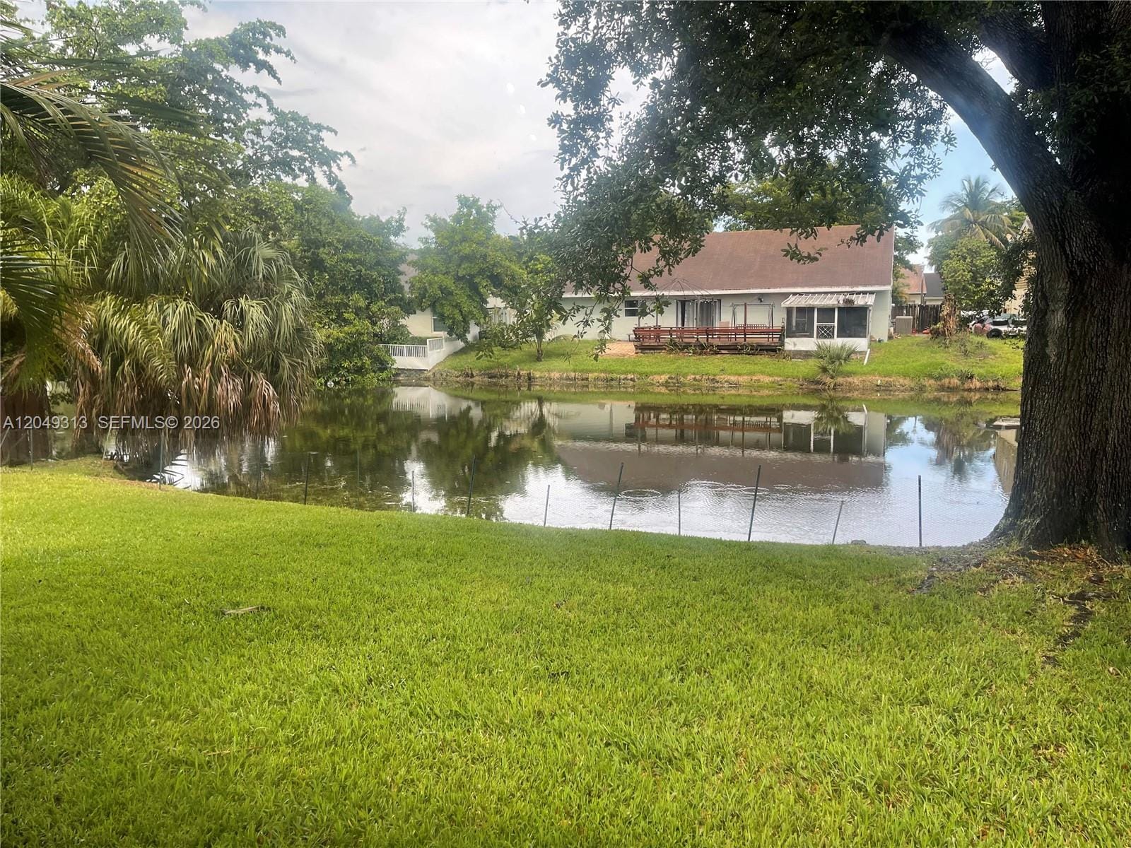 2811 Devonwood Avenue, Miramar, FL 33025 photo 14