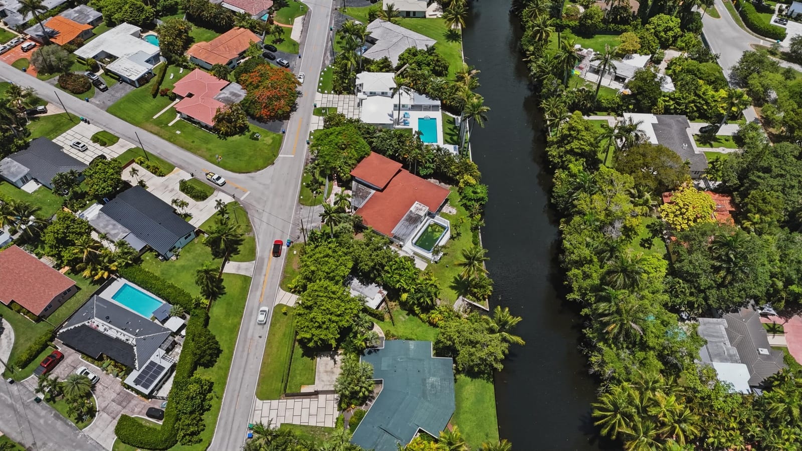 11401 W Biscayne Canal Road — photo 4