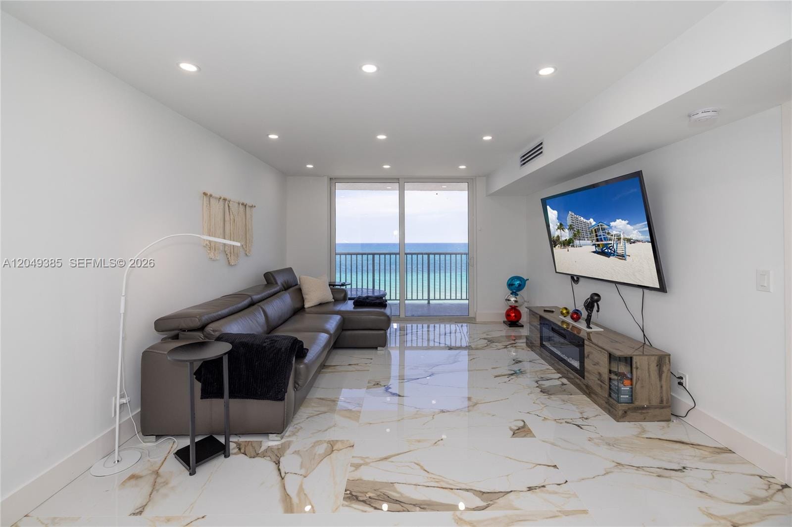 400 N Surf 1002, Hollywood, FL 33019 photo 14