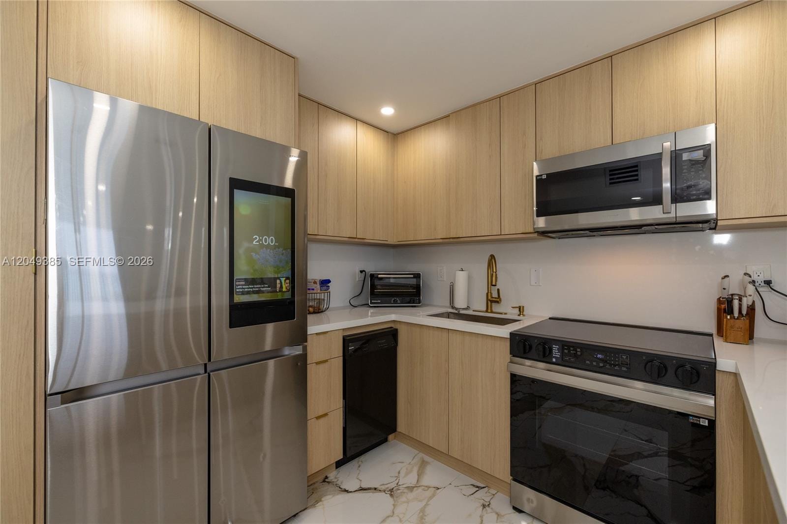 400 N Surf 1002, Hollywood, FL 33019 photo 4
