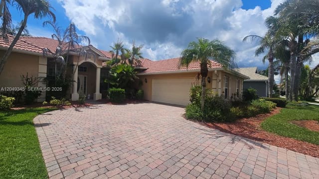 415 NW Dover Court, Port St. Lucie, FL 34983