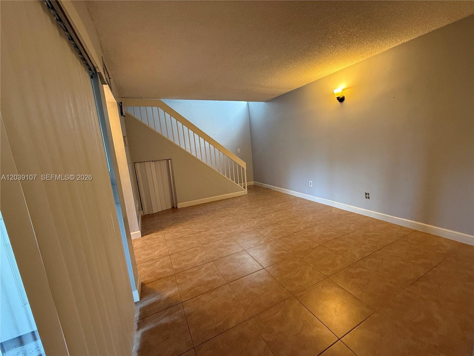 9700 NW 6th Lane 9700, Miami, FL 33172 photo 6