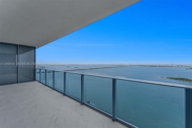 700 NE 24 Street 3806, Miami, FL 33137