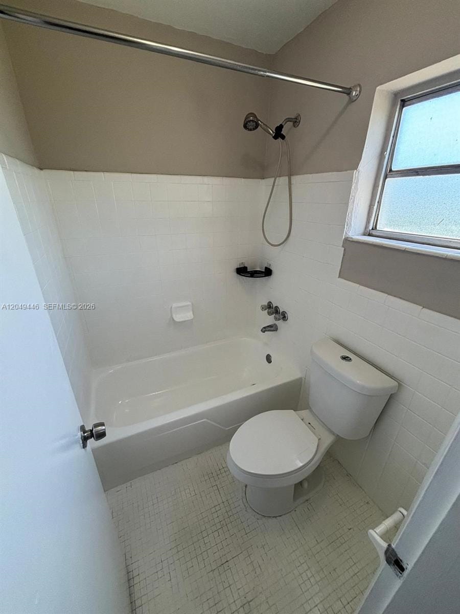 3050 S Dixie Highway 402 — photo 6