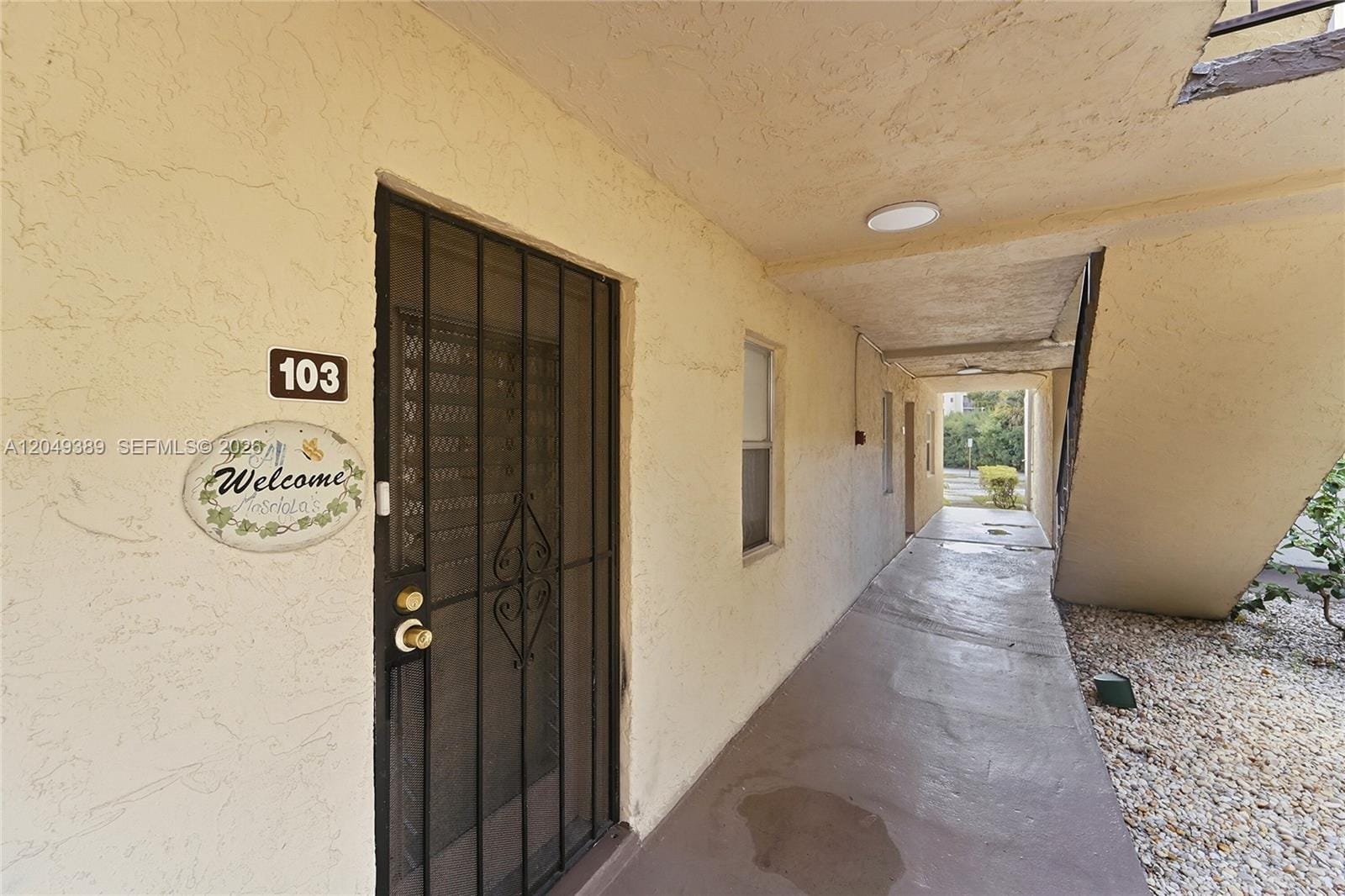 2871 Somerset Drive 103 — photo 3