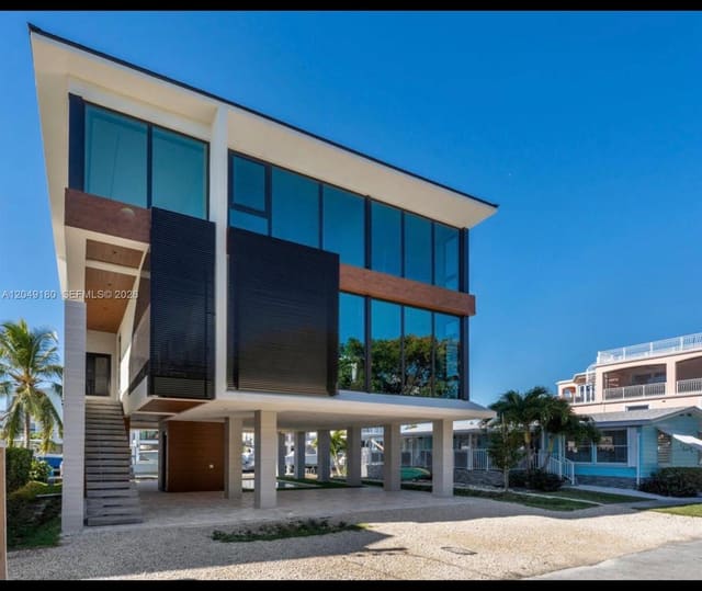 108 Coral Way, Key Largo, FL 33037