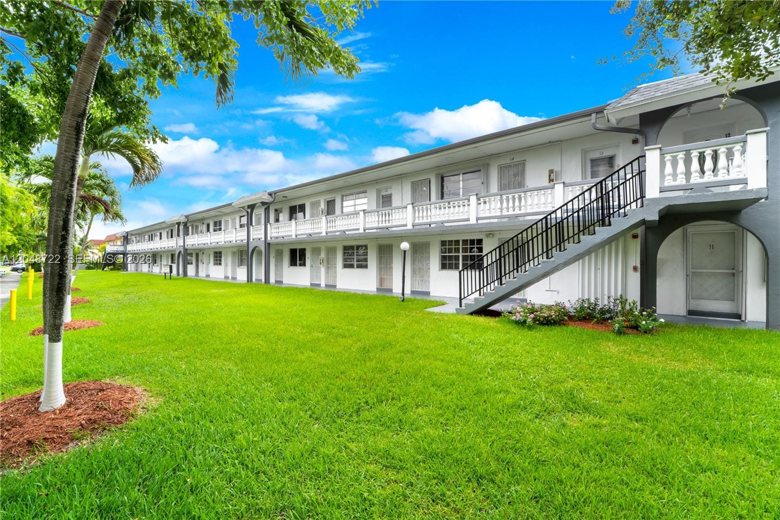 20337 NE 2nd Avenue 2, Miami, FL 33179 photo 14