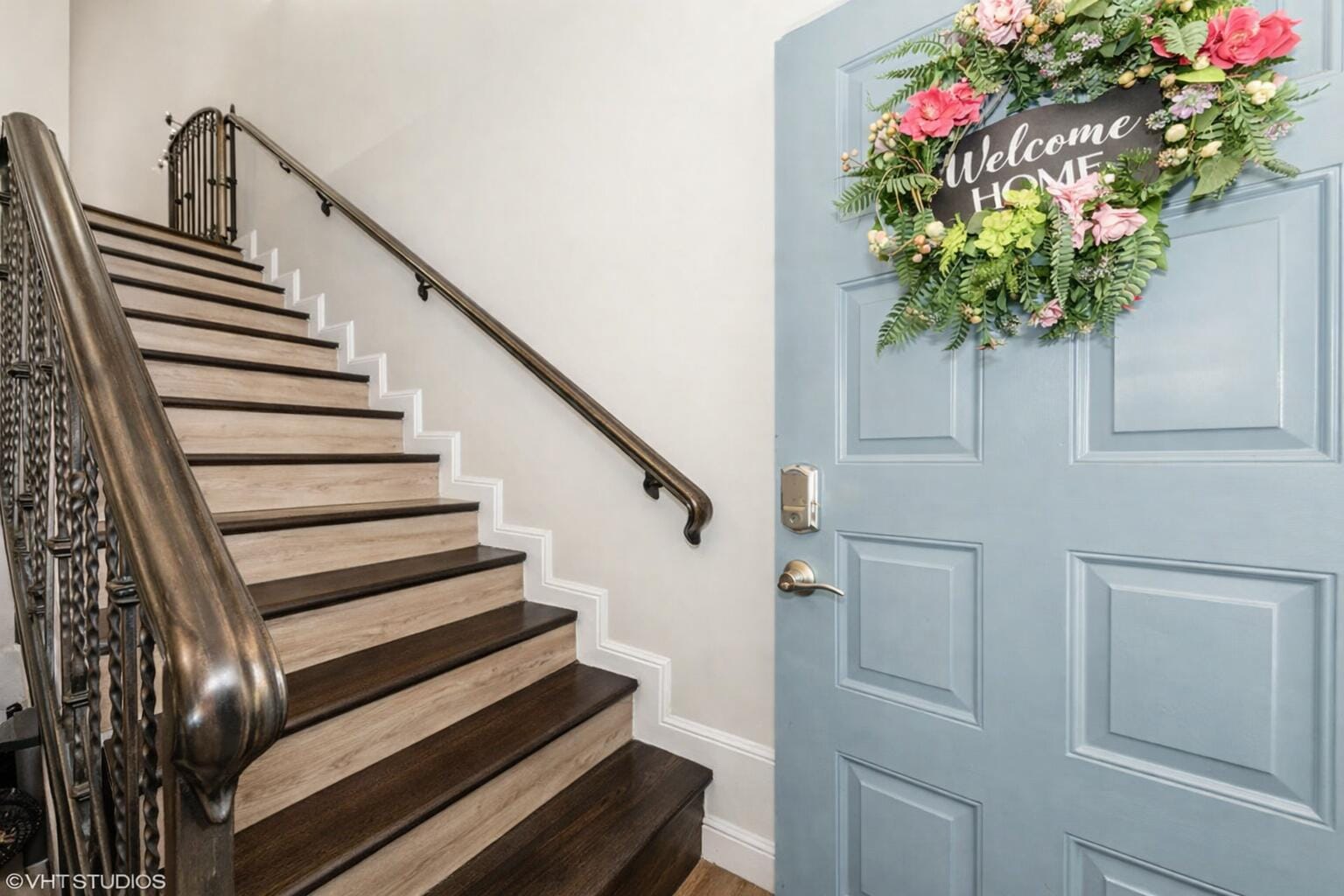 805 Harbour Pointe Way — photo 3