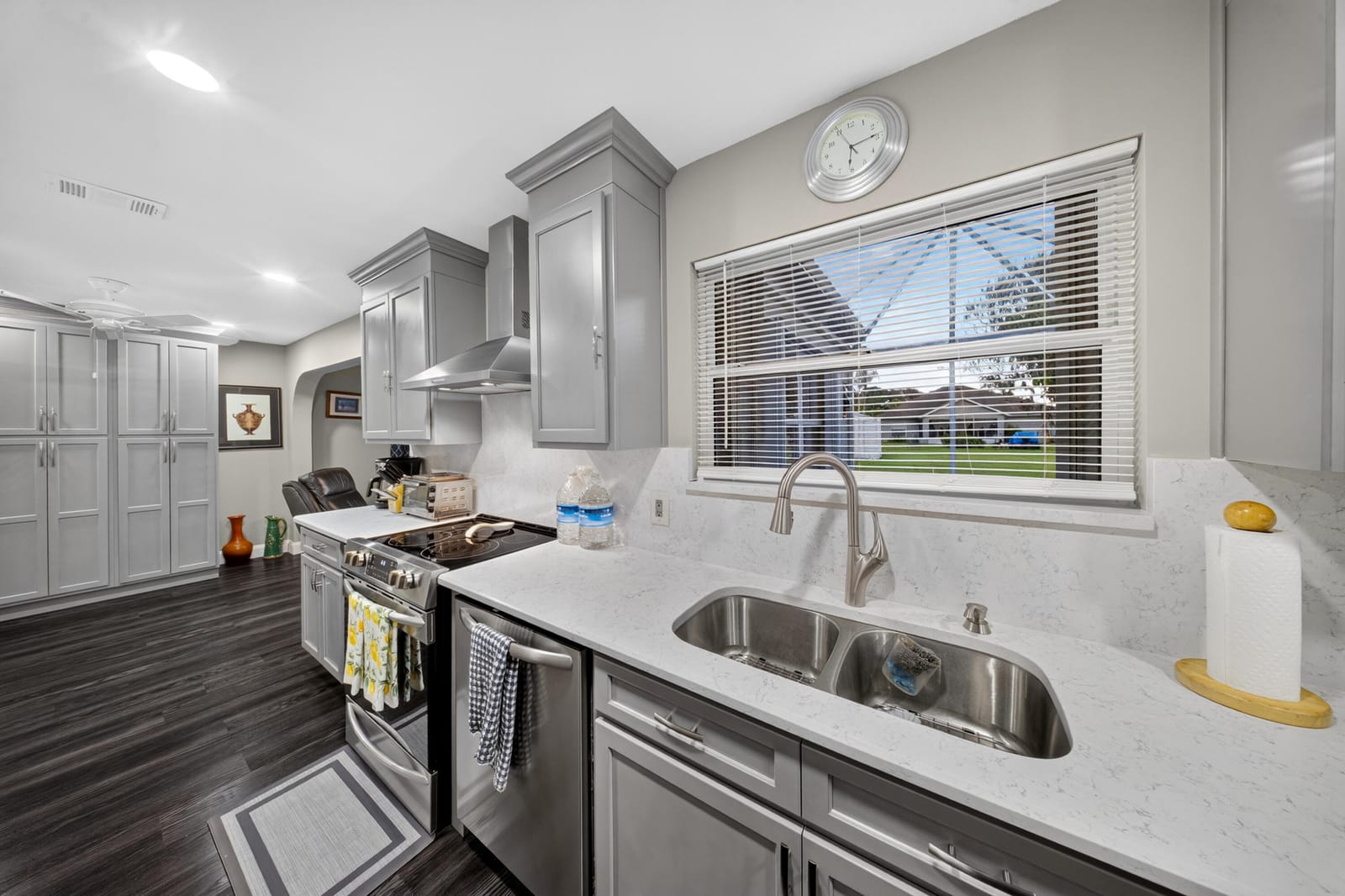 2341 SE West Blackwell Drive — photo 9