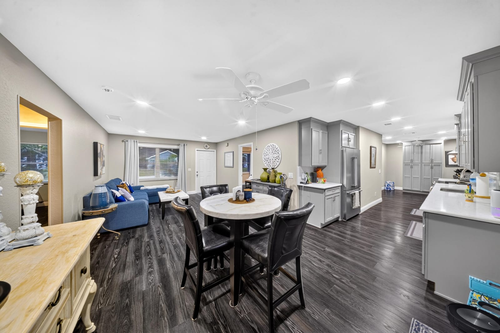 2341 SE West Blackwell Drive — photo 5