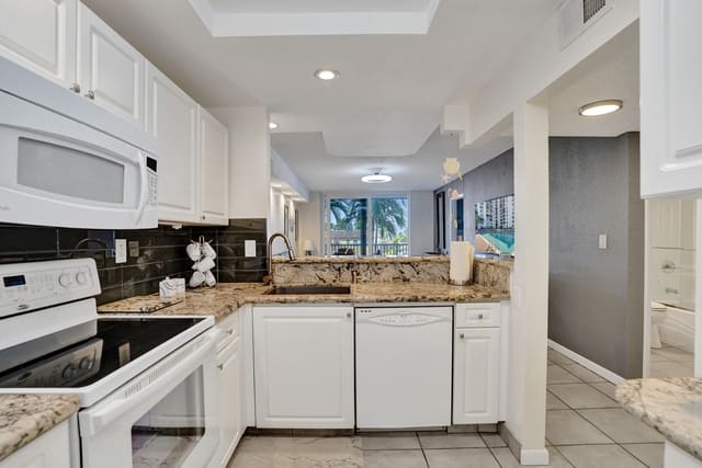 1391 S OCEAN Boulevard 309, Pompano Beach, FL 33062