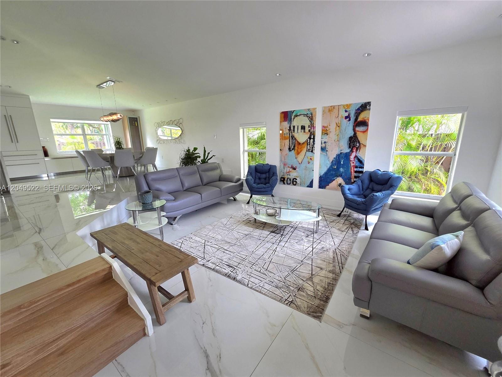11310 NW 61st Street . — photo 2