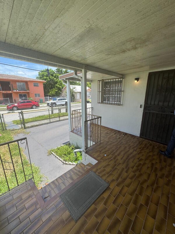 88 NW 18th Avenue, Miami, FL 33125 photo 3