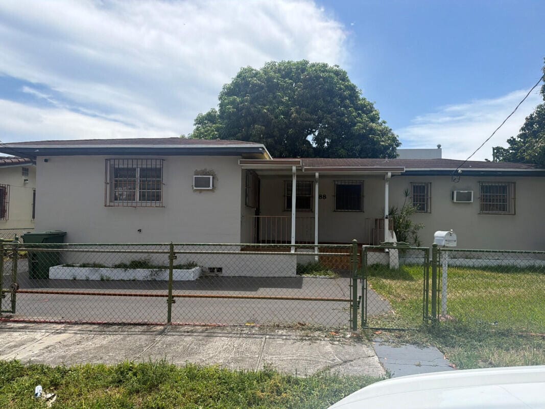 Pending home at 88 NW 18th Avenue, Miami, FL 33125